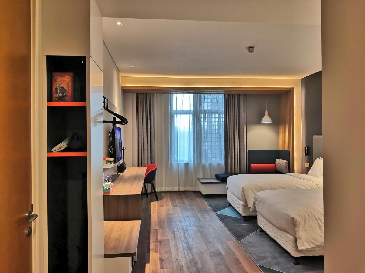 Holiday Inn Express Pinghu By Ihg Exterior foto